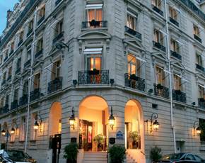 Parking voiturier Hotel Balzac Champs Elysées