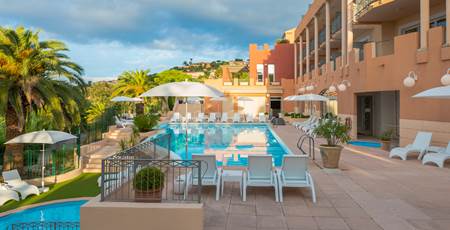 Piscine Hôtel Amarante Golf Plaza Côte d'Azur